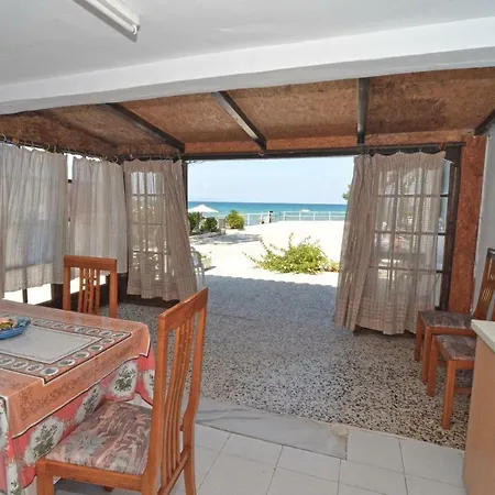 Apartment Oasis Beachfront & Apartments, By Zantewize Alykanas (Zakynthos)
