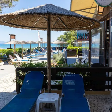 Oasis Beachfront & Apartments, By Zantewize Apartamento *