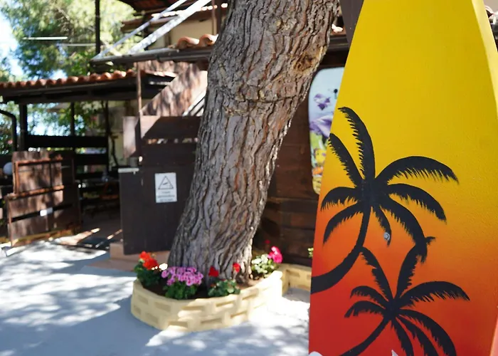 Oasis Beachfront & Apartments, By Zantewize Апартаменты *